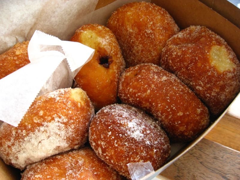 Leonard's Bakery, Oahu circle island tour stop