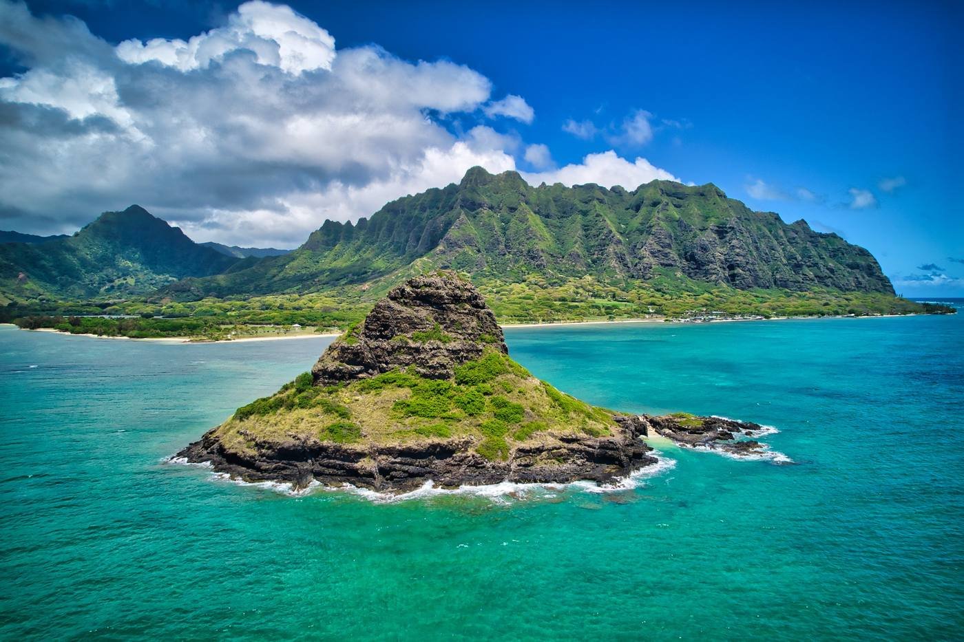 Mokoliʻi Island seen on a circle island tour of Oahu